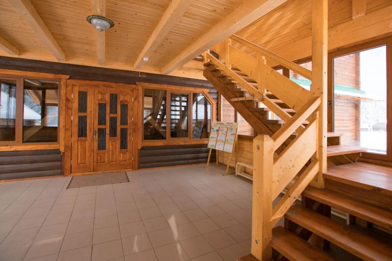 Yuraya Hotel Vorokhta Exterior photo